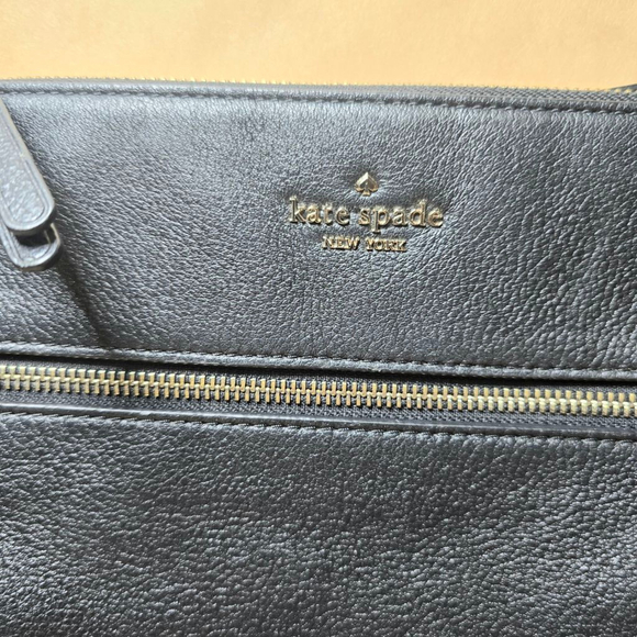 Kate Spade Black Pebbled Leather Crossbody Bag Zip Top Shoulder Purse - Picture 2 of 13